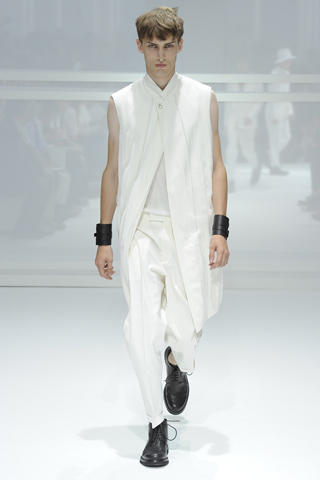 Dior Homme / - 2012